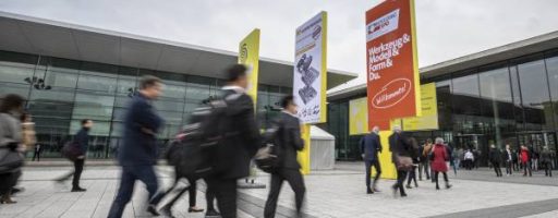 Besucher auf der Moulding Expo