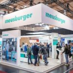 Meusburger präsentiert sein umfangreiches Sortiment unter anderem in den Bereichen Formaufbauten und Heißkanaltechnik auf der K-Messe 2022. - Bild: Meusburger