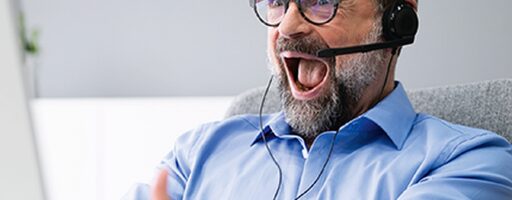 Die Hybrid-Kurse im Kursangebot kombinieren selbstbestimmtes Lernen zu Themen aus dem Bereich Kunststoff in den Tech2know-E-Learnings mit regelmäßigen Online-Meetings. - Bild: Tech2know